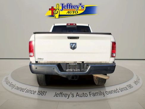 Used 2014 RAM 2500 Longhorn w/ Convenience Group AWD/4WD image 3