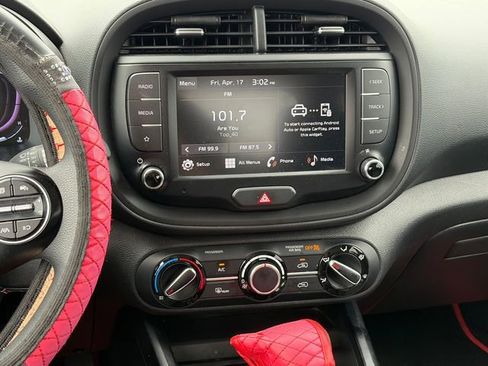 Used 2024 Kia Soul LX w/ Option Group 015 image 11