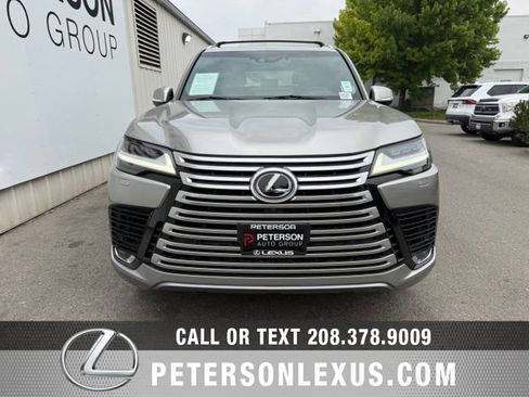 Used 2023 Lexus LX 600 4WD w/ Interior Upgrade Package image 9