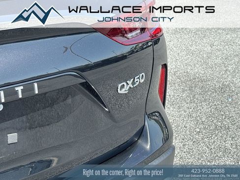 Used 2019 INFINITI QX50 Luxe w/ Navigation Package AWD/4WD image 11