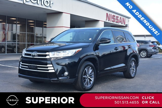 Used 2018 Toyota Highlander XLE FWD image 1