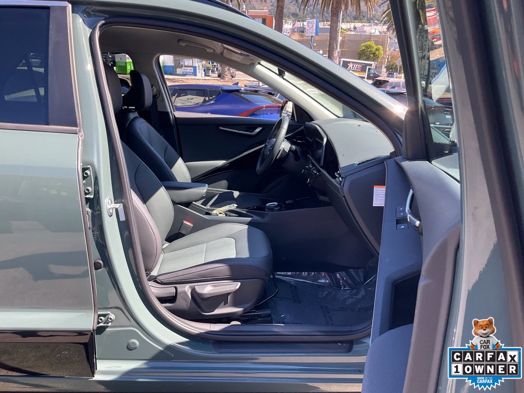 Used 2023 Kia Niro Wind FWD image 62