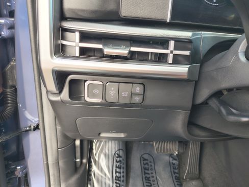 Used 2025 Hyundai Santa Fe XRT AWD/4WD image 31