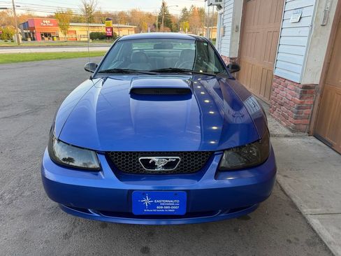Used 2004 Ford Mustang GT image 2