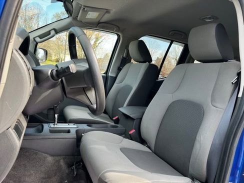 Used 2013 Nissan Xterra X image 14