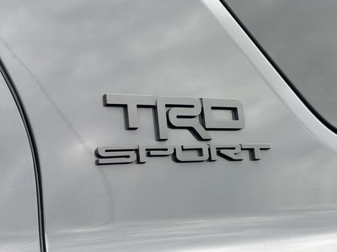 Used 2025 Toyota 4Runner TRD Sport AWD/4WD image 6