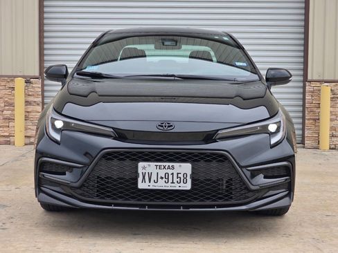 Used 2026 Toyota Corolla SE FWD image 8