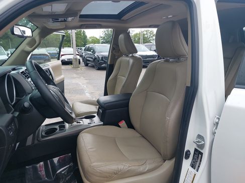 Used 2012 Toyota 4Runner Limited RWD image 16