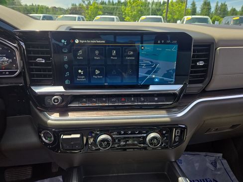 Used 2025 Chevrolet Silverado 1500 LTZ w/ Z71 Off-Road Package AWD/4WD image 23