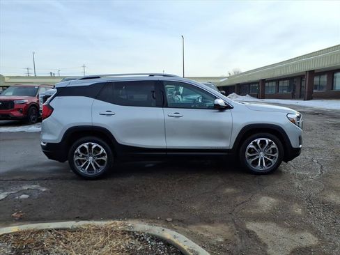 Used 2019 GMC Terrain SLT w/ Preferred Package image 6