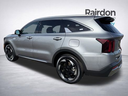 Certified 2025 Kia Sorento EX AWD/4WD image 5