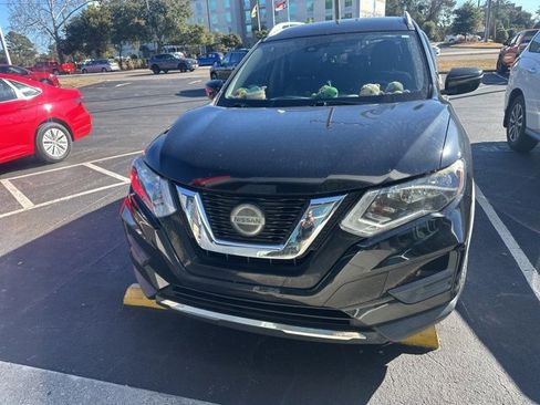 Used 2019 Nissan Rogue SV image 12