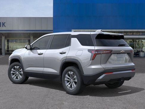 New 2026 Chevrolet Equinox LT w/ Safety and Technology Package FWD image 3