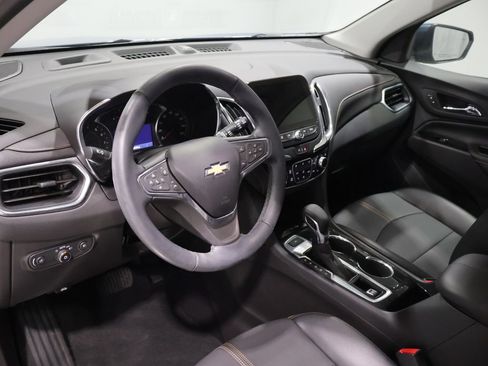 Used 2024 Chevrolet Equinox Premier AWD/4WD image 15