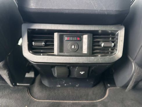 Used 2024 Ford F250 Platinum w/ FX4 Off-Road Package image 16