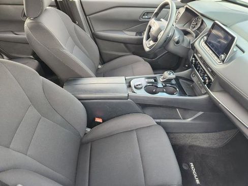 Certified 2025 Nissan Rogue S AWD/4WD image 10
