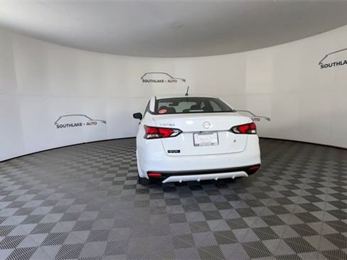 Certified 2025 Nissan Versa SV w/ Trunk Package image 7