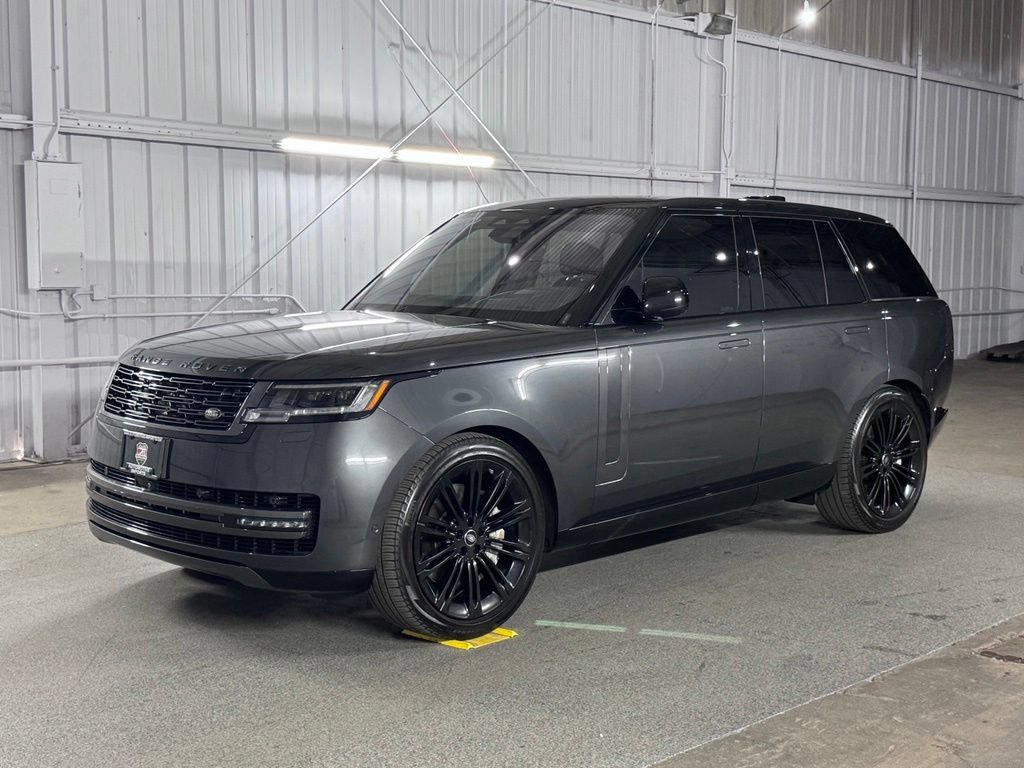 Used 2023 Land Rover Range Rover SE AWD/4WD image 1