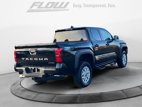 Certified 2025 Toyota Tacoma TRD Off-Road image 8