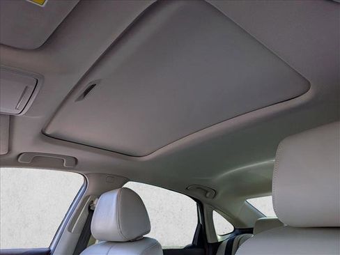 Used 2024 Honda Civic Touring image 16