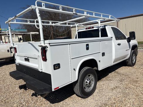 Used 2025 Chevrolet Silverado 2500 W/T image 10