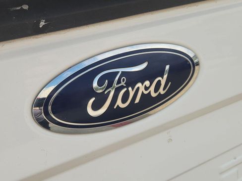 Used 2020 Ford F250 XL w/ Power Equipment Group RWD image 27