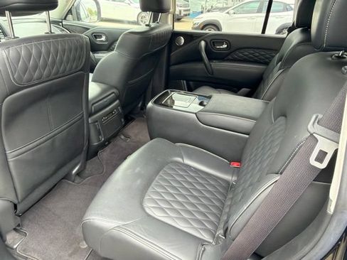 Used 2020 INFINITI QX80 Luxe w/ Sensory Package AWD/4WD image 19