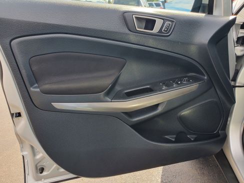 Used 2021 Ford EcoSport SE FWD image 10
