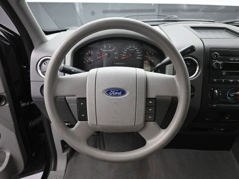 Used 2004 Ford F150 XLT RWD image 16