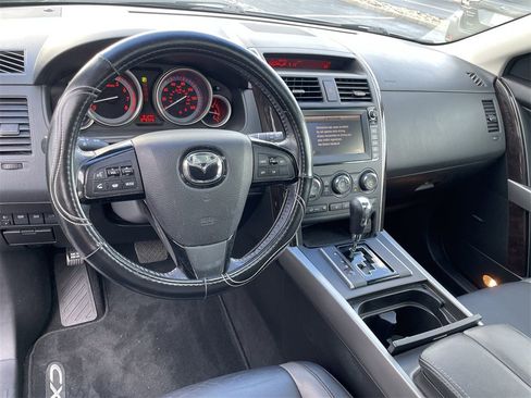 Used 2010 MAZDA CX-9 Grand Touring w/ Moonroof & Bose Audio Pkg image 10