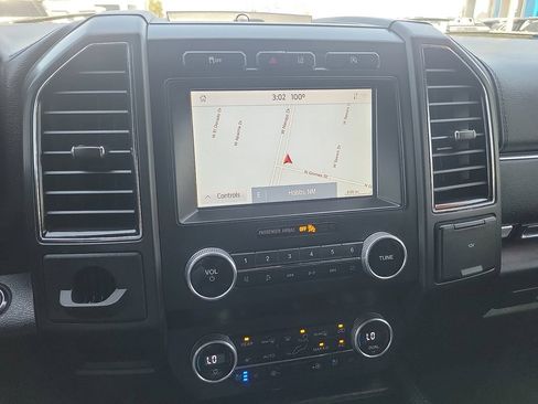 Used 2021 Ford Expedition Limited RWD image 26