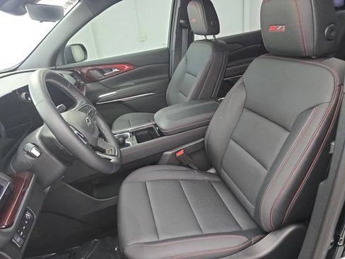 Used 2026 Chevrolet Traverse Z71 w/ Driver Confidence Package AWD/4WD image 16