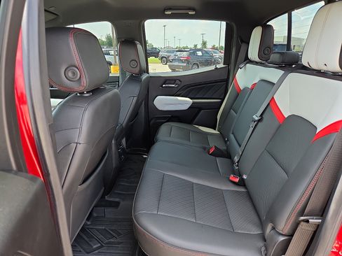 Used 2023 GMC Canyon AT4X w/ Edition 1 AWD/4WD image 10
