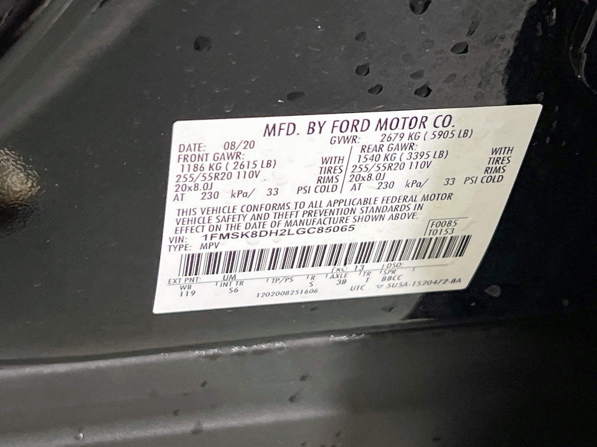 Used 2020 Ford Explorer XLT w/ Equipment Group 202A AWD/4WD image 34