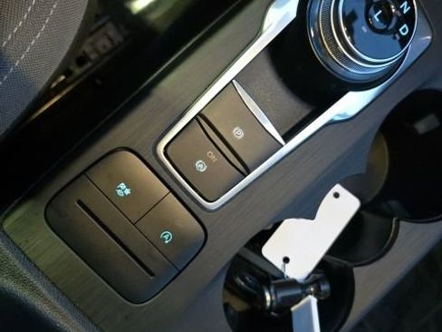 Used 2021 Ford Escape SE AWD/4WD image 18