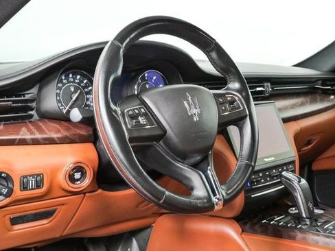 Used 2023 Maserati Quattroporte GT RWD image 4