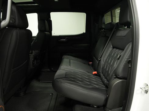 New 2025 GMC Sierra 1500 AT4 w/ AT4 Premium Package image 23