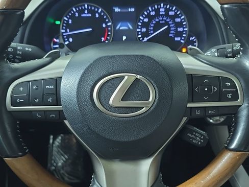 Used 2020 Lexus RX 350L Premium w/ Premium Package AWD/4WD image 35