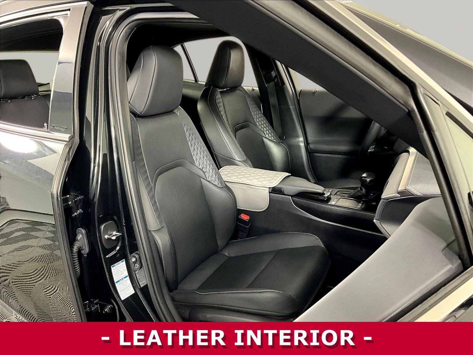 Used 2020 Lexus UX 250h w/ Premium Package AWD/4WD image 29