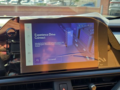 New 2026 Lexus UX 300h FWD image 19