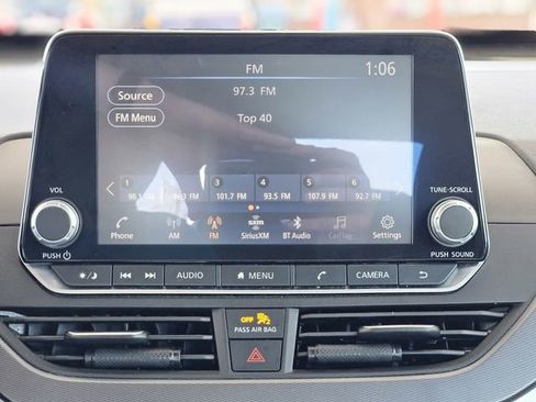 Certified 2024 Nissan Altima 2.5 SR image 22