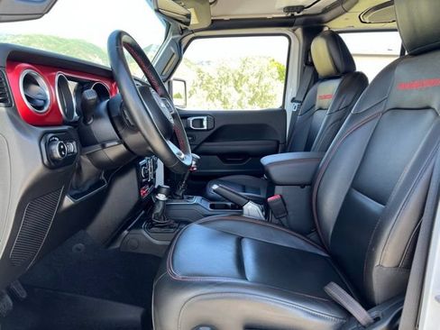 Used 2021 Jeep Gladiator Rubicon w/ Dual Top Group AWD/4WD image 16