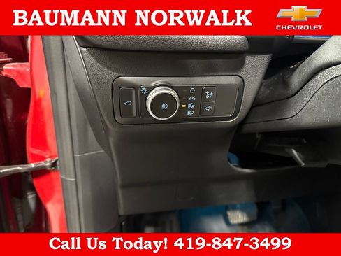 Used 2021 Ford Escape Titanium w/ Titanium Elite Package AWD/4WD image 13