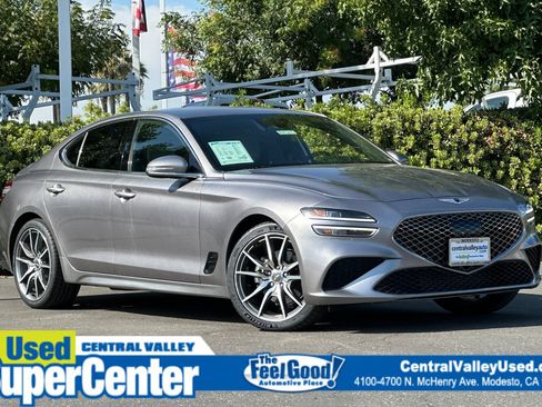 Used 2023 Genesis G70 2.0T image 1