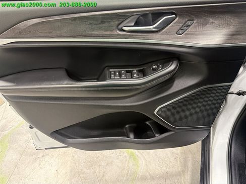 Used 2021 Jeep Grand Cherokee L Limited AWD/4WD image 25