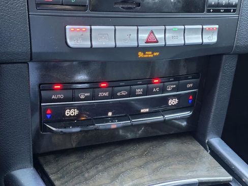 Used 2014 Mercedes-Benz E 350 Sedan w/ Premium 1 Package image 18