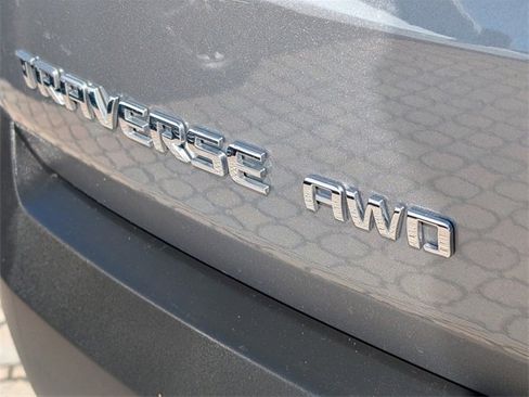 Certified 2023 Chevrolet Traverse LT image 13