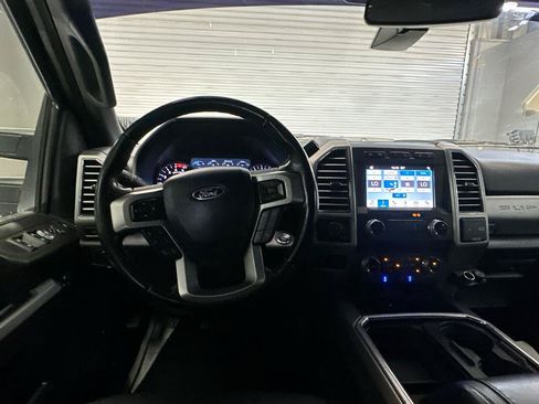 Used 2019 Ford F350 Platinum w/ Platinum Ultimate Package AWD/4WD image 18