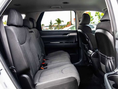 Used 2021 Hyundai Palisade SE w/ Winter Package image 21