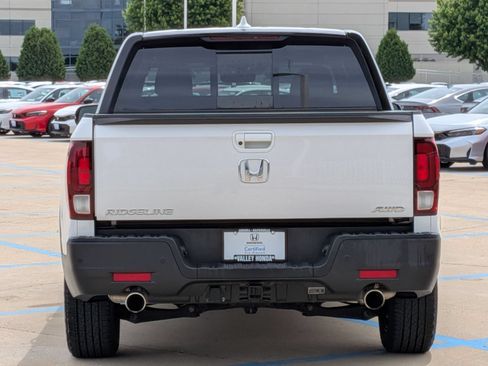 Certified 2023 Honda Ridgeline Black Edition image 7